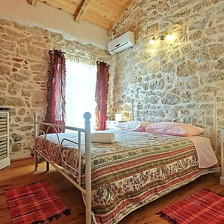Villa Petra Dracevac